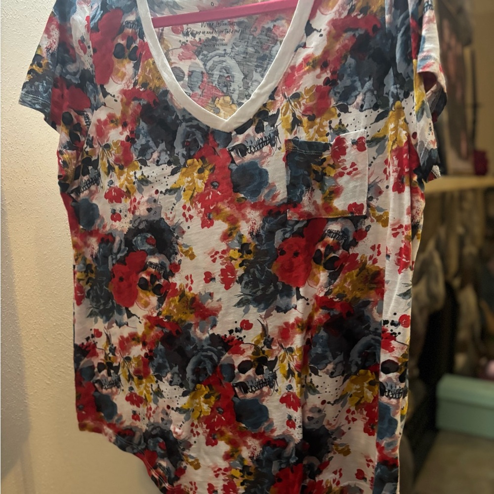 Skull and Floral V-Neck Women Top